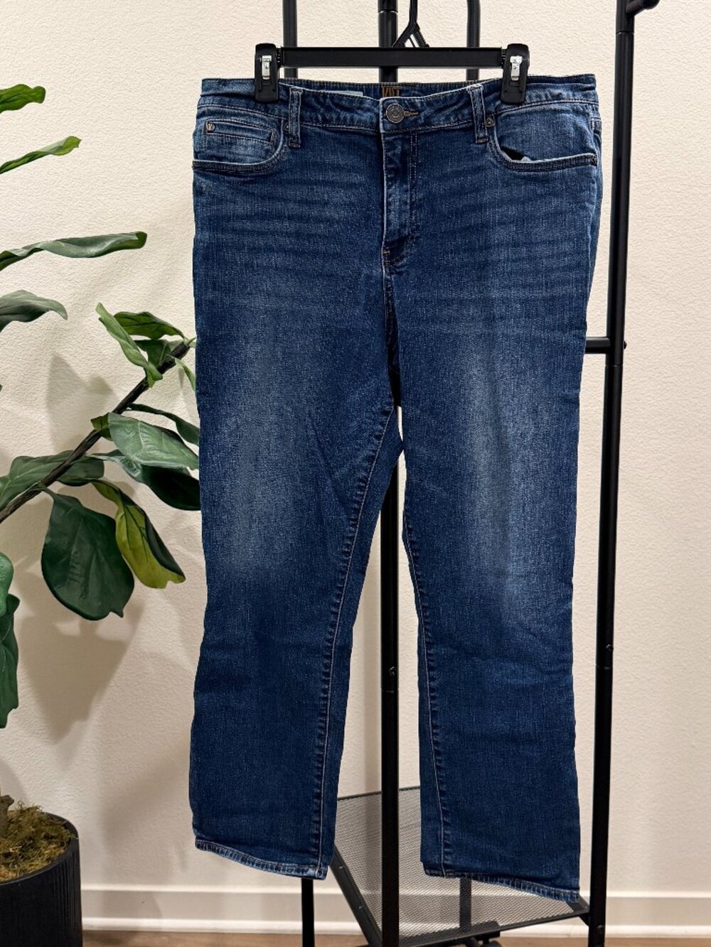 KUT from the Kloth Katy High Rise Ankle Straight Leg Jeans Size 16 - Picture 3 of 4